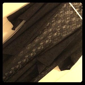 🖤 BNWOT Black Lace Shirley 🖤